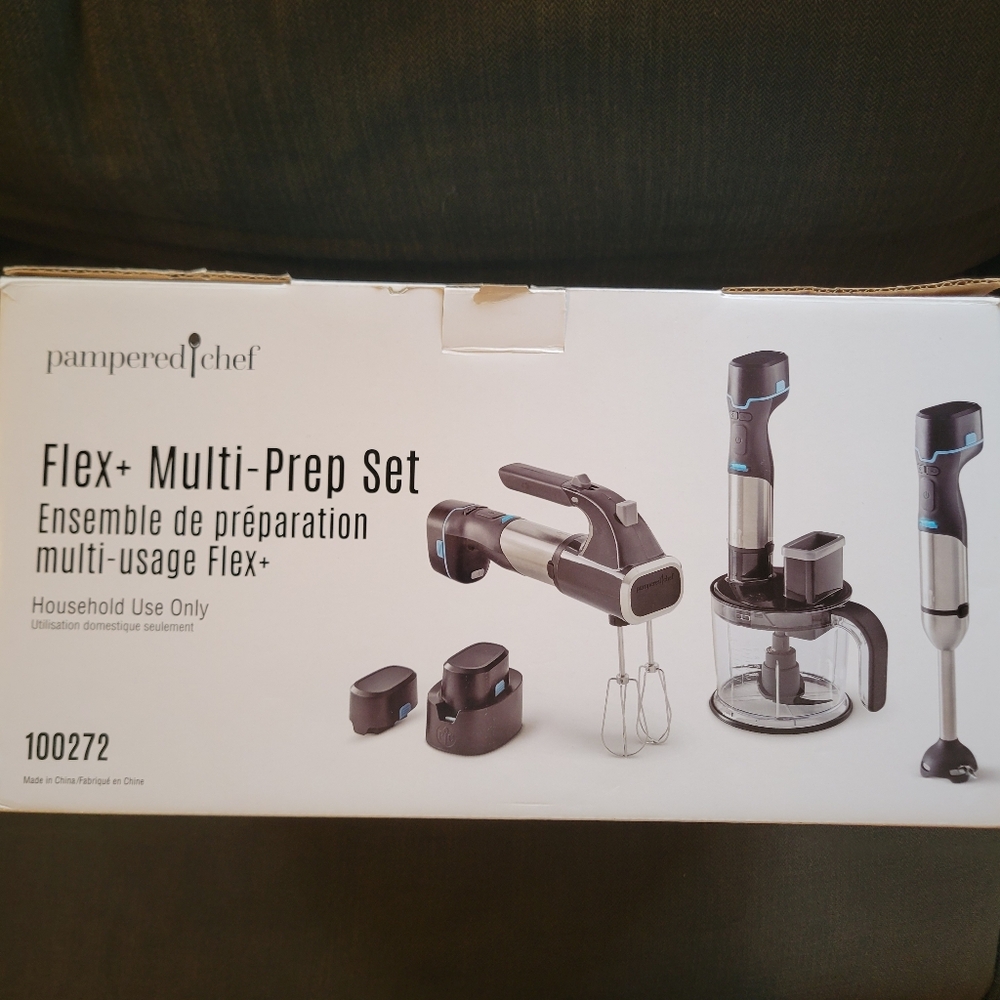 PAMPERED CHEF 3-in-1 Hand Mixer, Food Processor, Immersion Blender.
